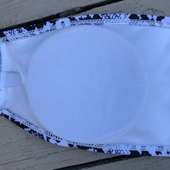 NWOT black and white python snake skin print strapless bikini - Picture 12 of 13